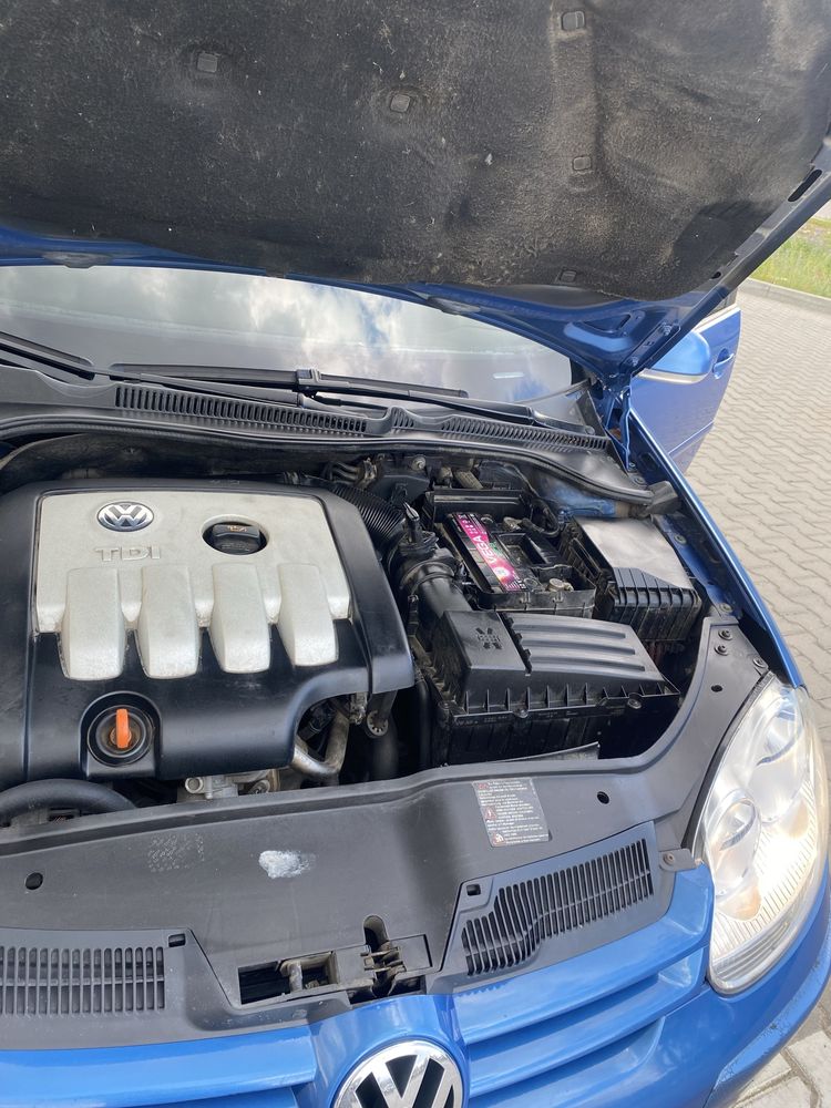 Продам golf 5 2.0 tdi