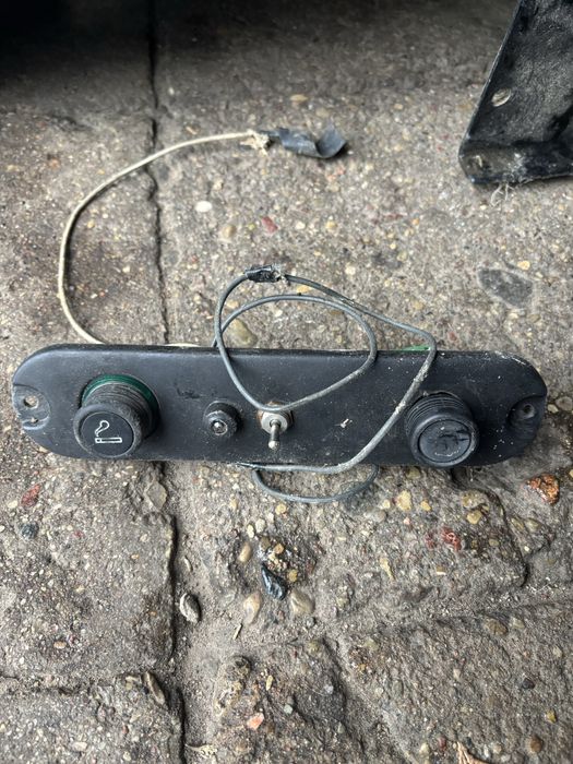 Panel, zapalniczka land rover defender