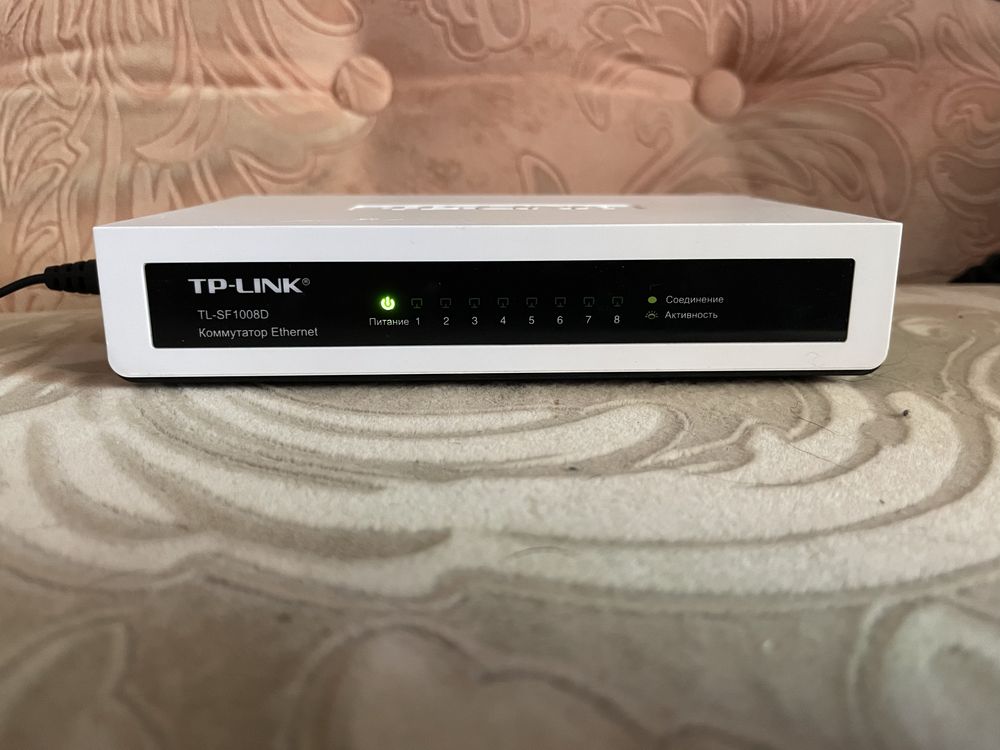 Комутатор TP-LINK TL-SF1008D