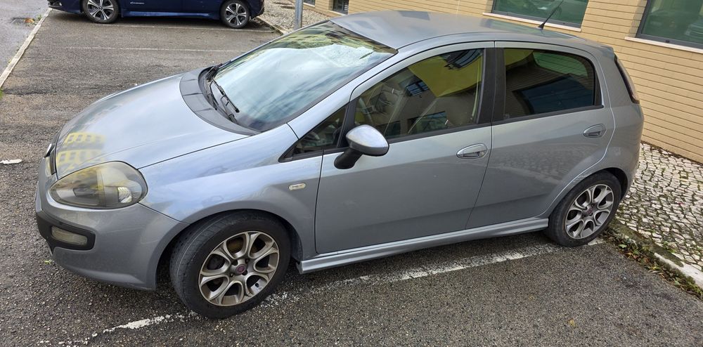 Fiat Punto Evo 1.4 16v 105cv 2011 Gasolina 6 velocidades