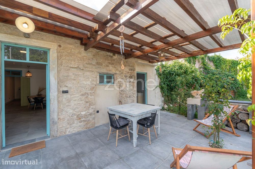 Moradia T2 com Terraço e Quintal em Ançã