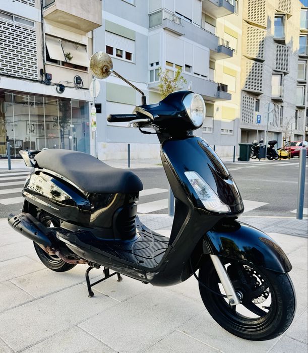 Linda scooter SYM Fiddle 2 125S 2012 com 27mil kms reais!