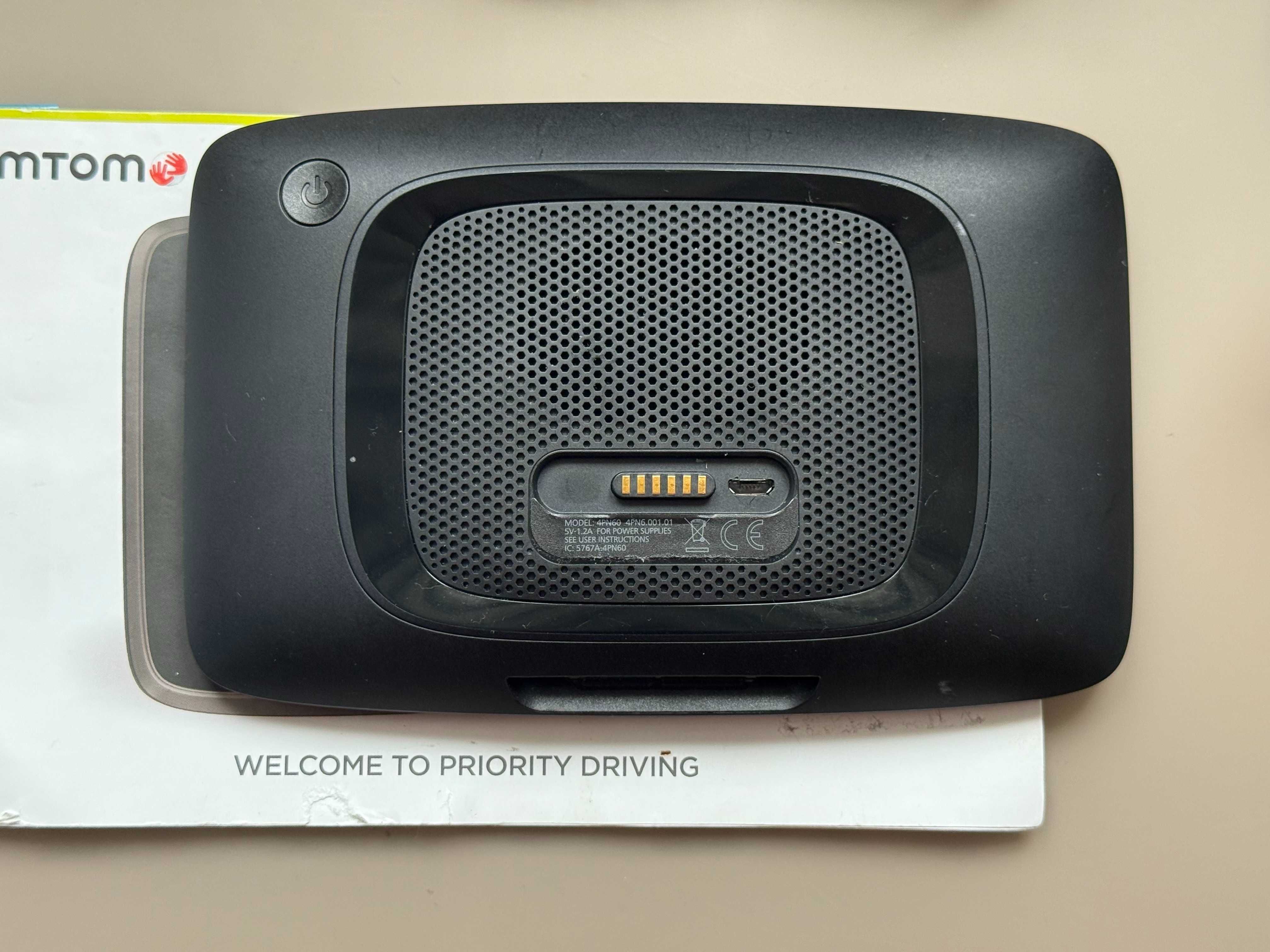 Навігатор TomTom Go 620 WiFi, Bluetooth