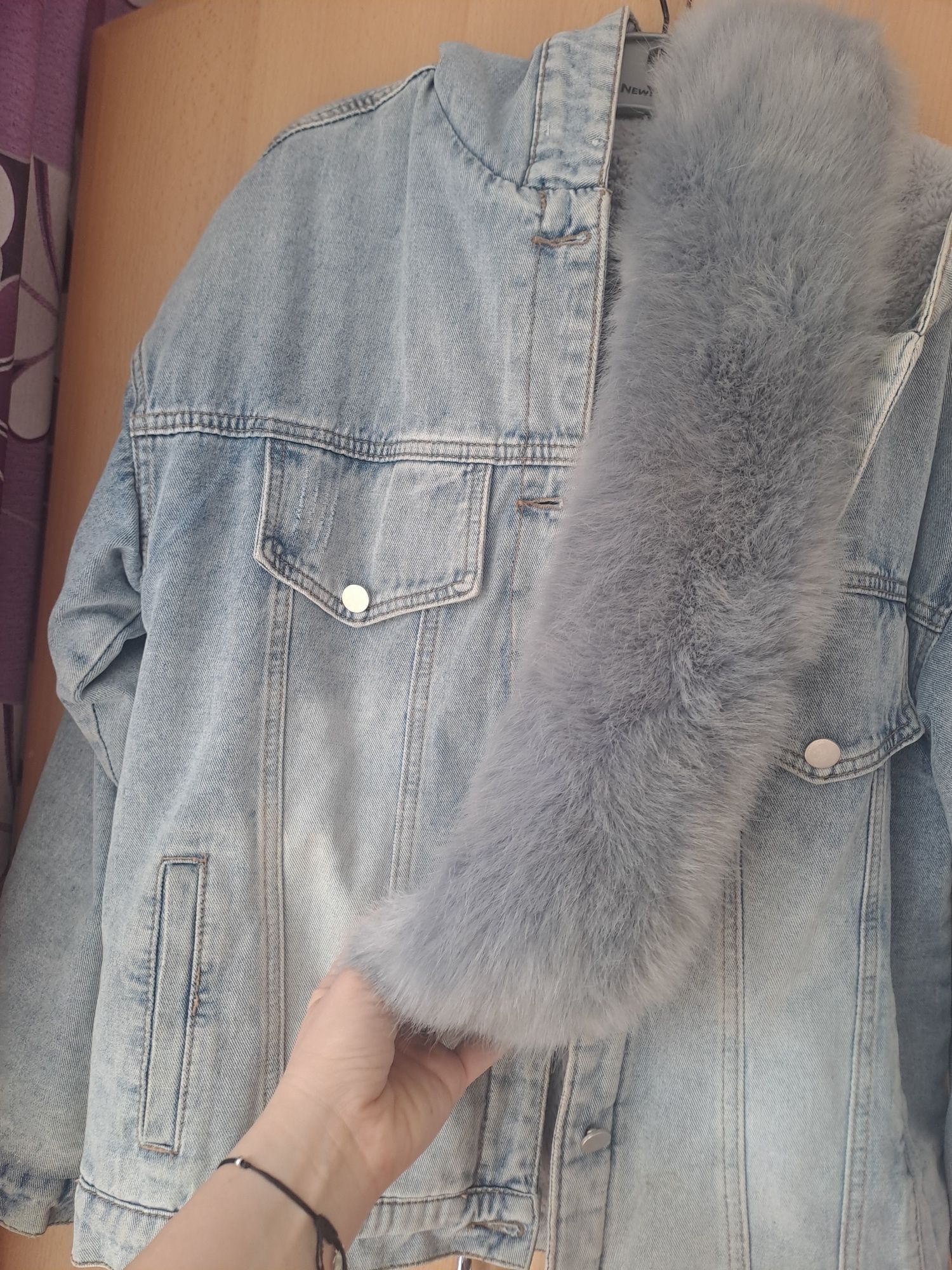 Katana zimowa kurtka z kapturem futerko jeans jasny modna hit oversize