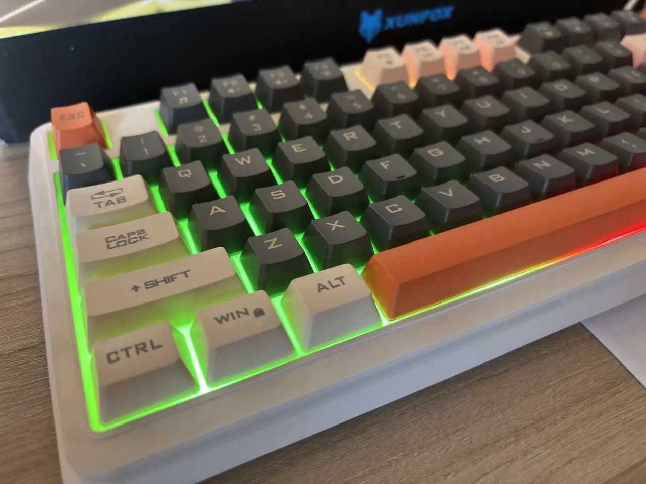 Клавиатура K82 c RGB подсветкой игровая геймерская клавиатура