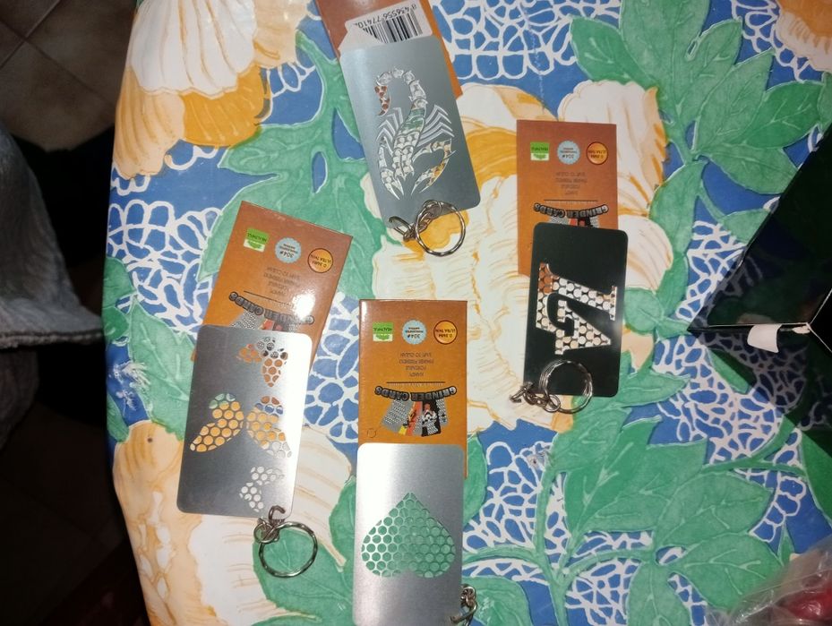 Cartão ralador porta chaves sem marca