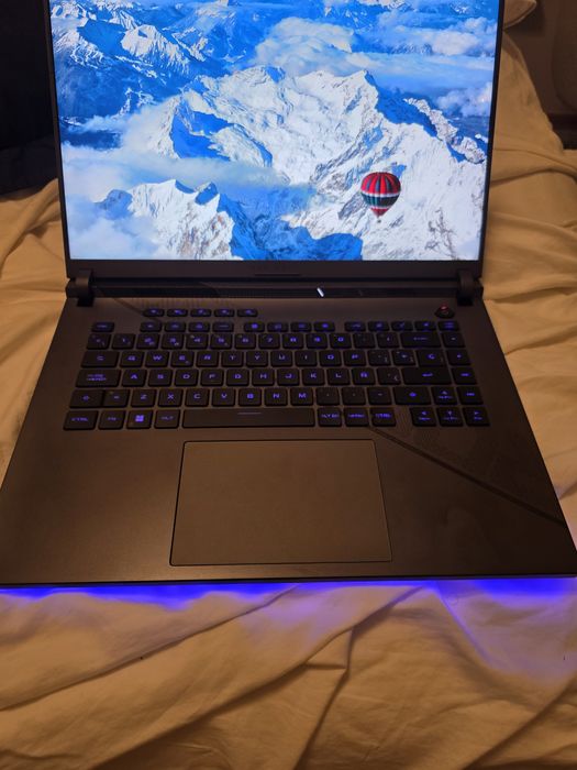 Asus g16 Strix 14900HX 4070 32gb 1TB