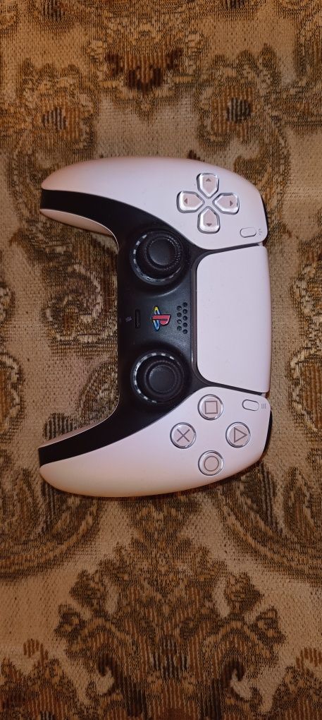 Konsola PS5 PlayStation 5 z napędem