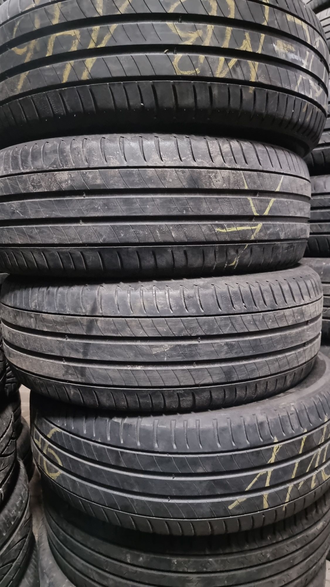 215/60 R17 Michelin Primacy 3