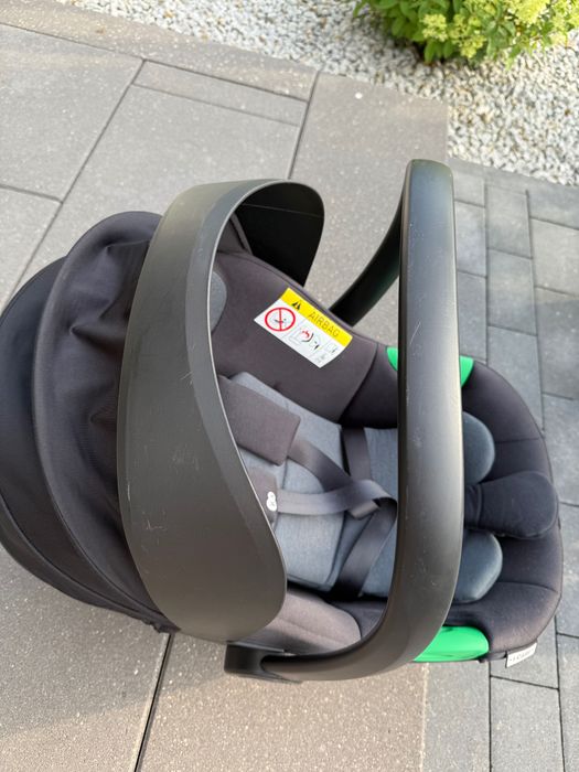 Fotelik samochodowy nosidełko  I-CARE I-SIZE łącznie z bazą Isofix