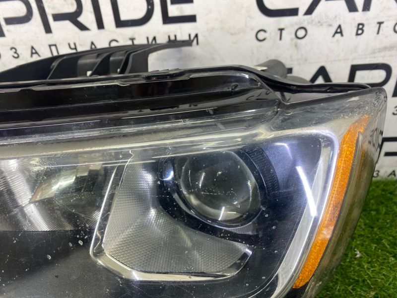 Фара левая Jeep Grand Cherokee WK2 3.6 2017