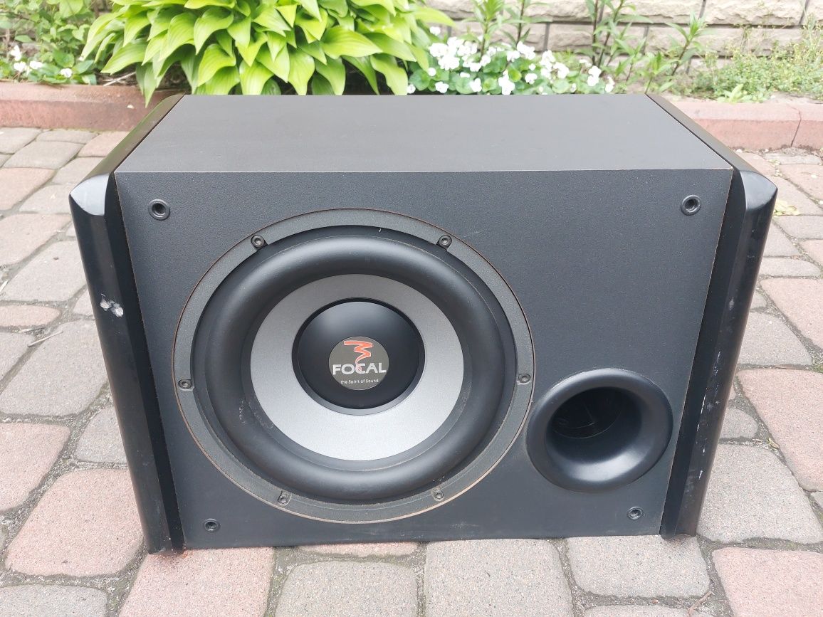 Усилитель Audison 6.9 + саб Focal