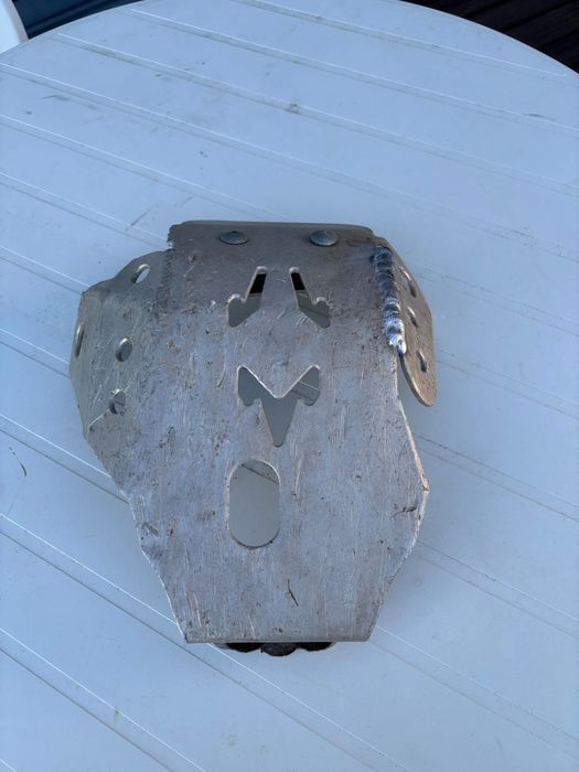 Proteção para carter moto YZ 250