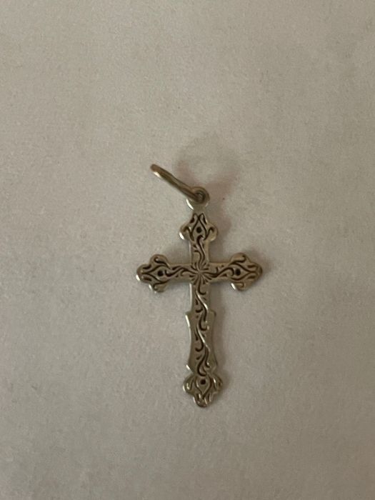 Срібний раритетний хрестик