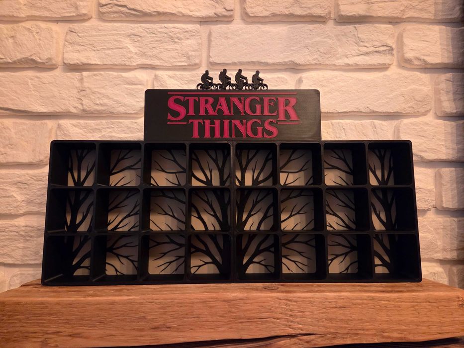 Półka na figurki Kinder Joy - Stranger Things