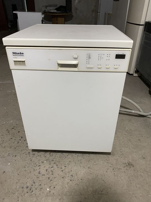 Посудомийка Miele