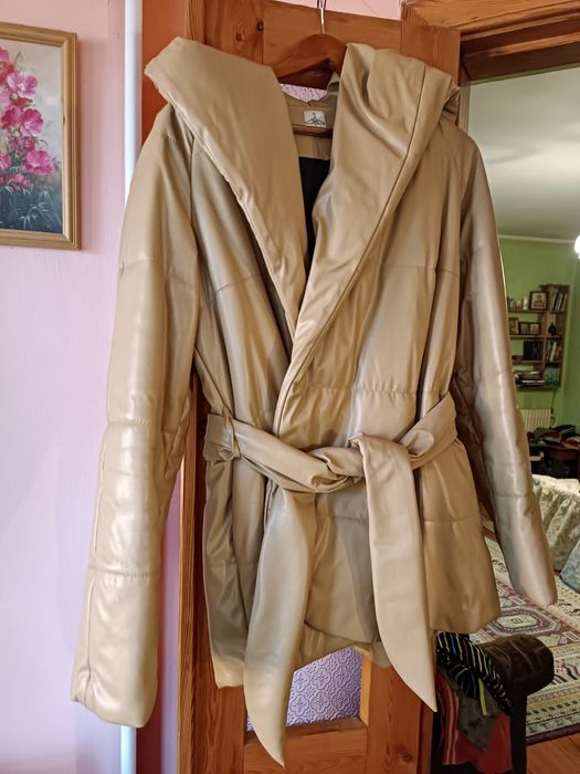 Куртка з екошкіри