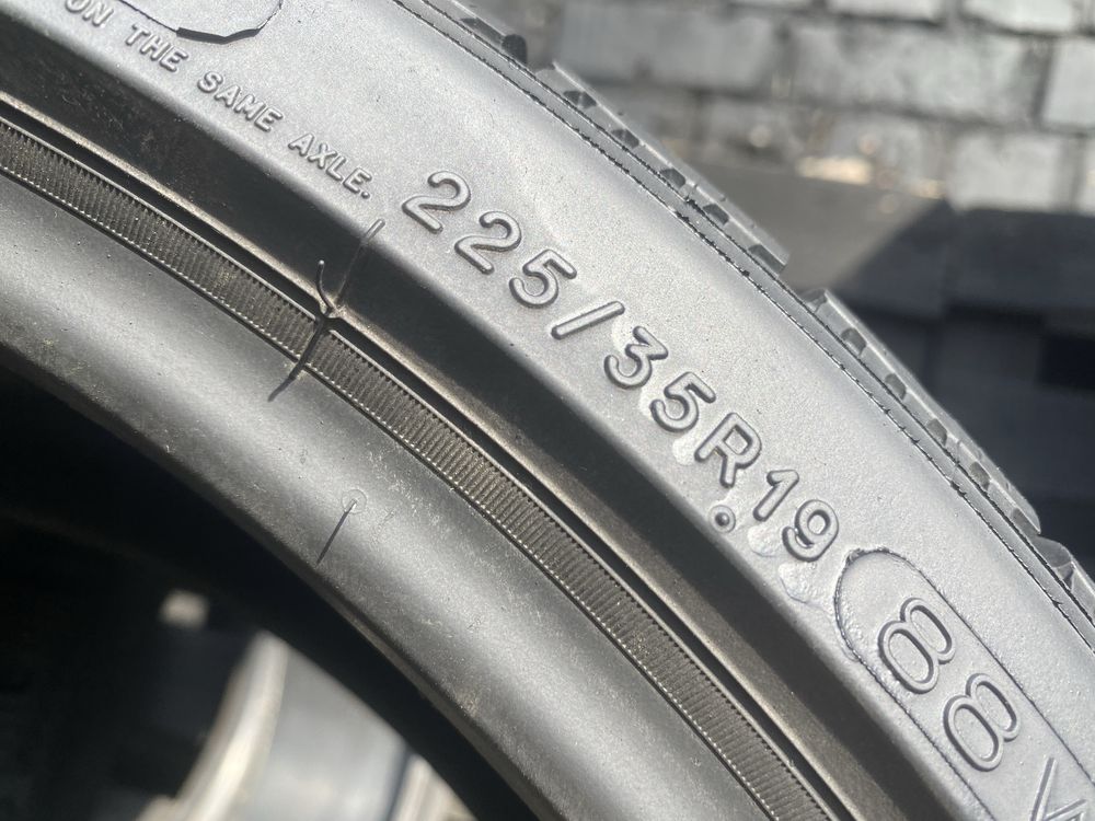 Автошини Michelin 225/35/19 Резина,Колеса,Гума,Скати,Шини)