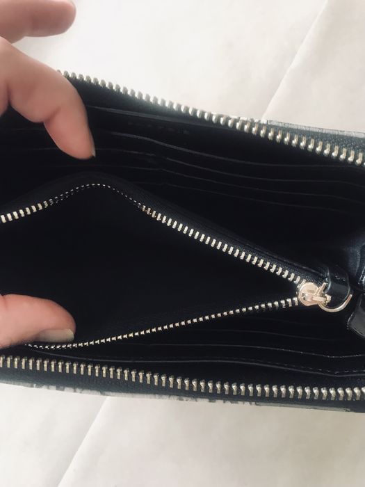 Carteira da Parfois em bom estado