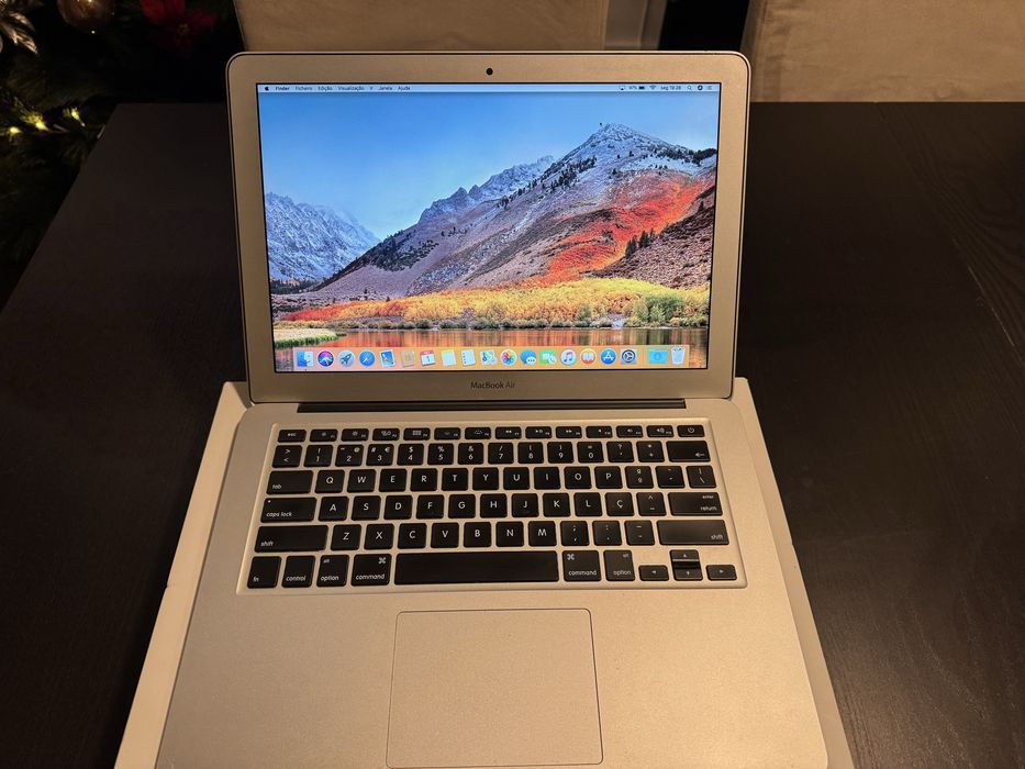 Macbook Air I5 com 256g ssd