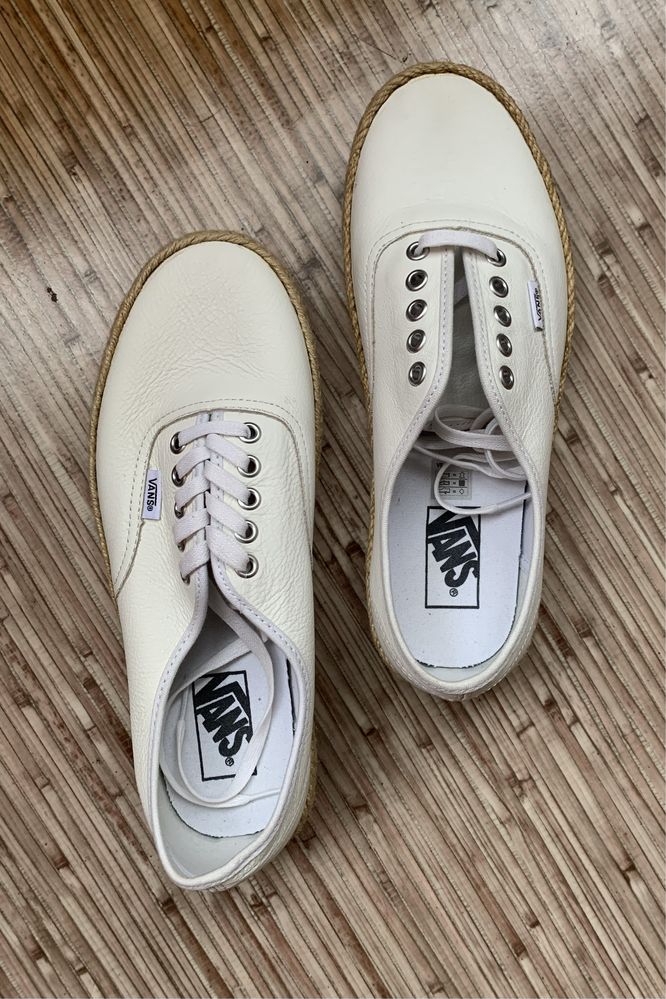 Кеди  жіночі Vans нові