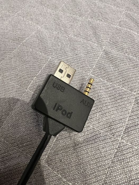 Adapter apple ipod aux jack