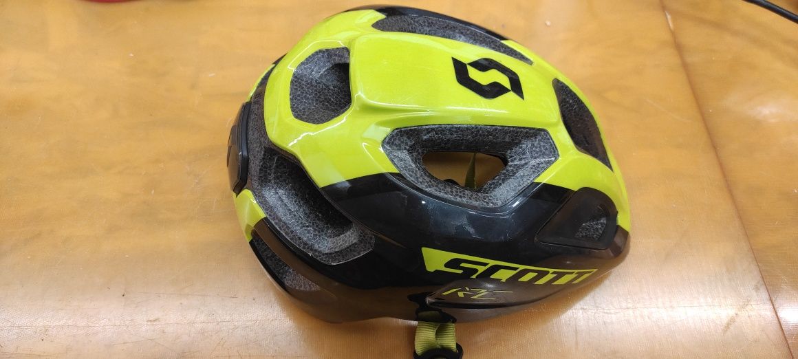Kask rowerowy dla dziecka Scott RC