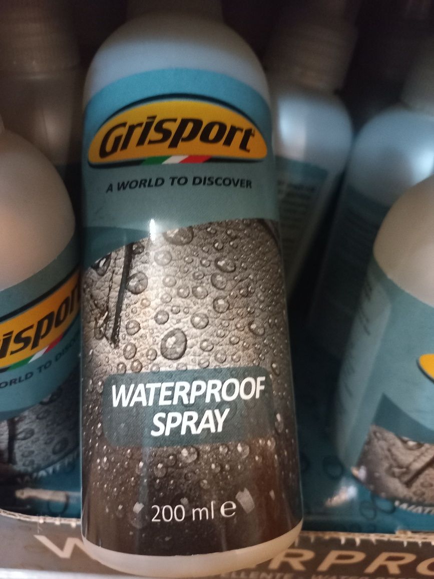 Черевики, кросівки Grisport Waterproof Spray 200ml