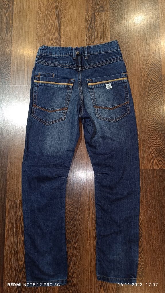 Spodnie dżinsowe Reserved spodnie jeans