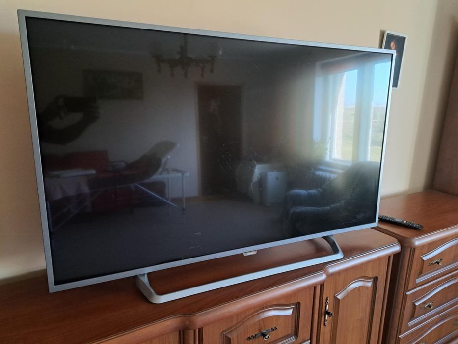 Philips 55 Cali 4K Ambilight Smart Tv HDR Wifi Tuner Dvb-t2 okazja