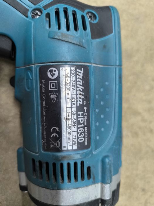 Wiertarka udarowa Makita uszkodzona