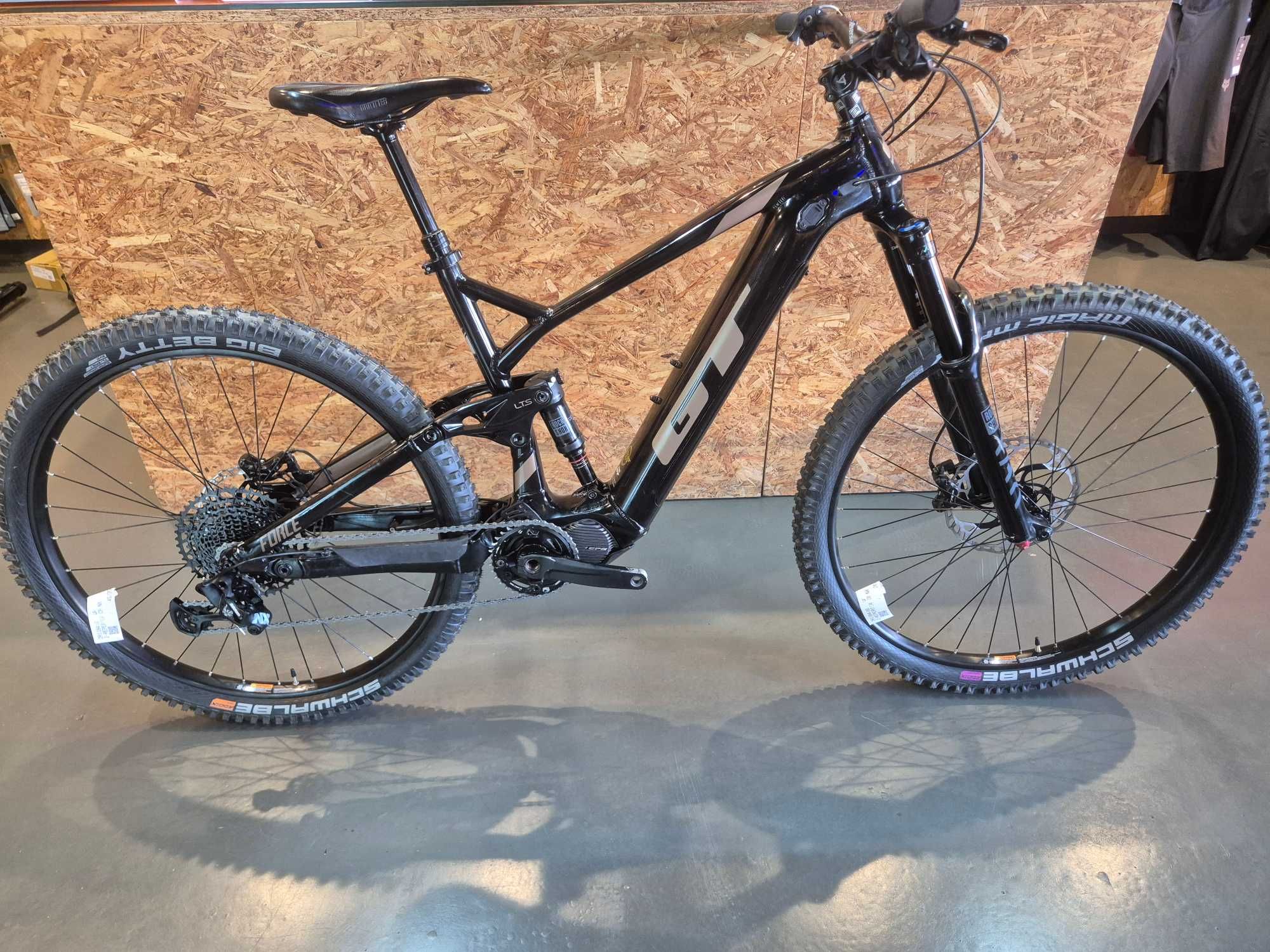 Bicicleta Enduro Eléctrica e-bike GT e-Force Amp+ 29 2023