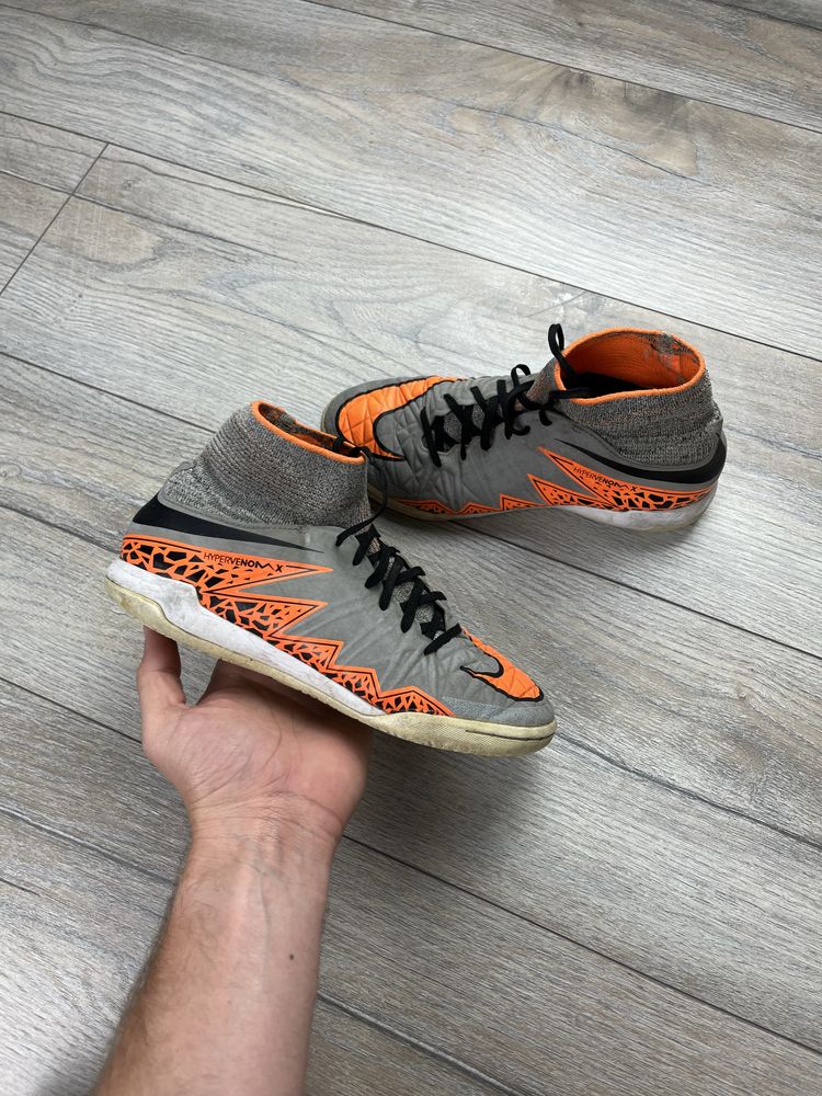 Szare buty sportowe halówki Nike Hypervenom X Proximo IC rozmiar 36