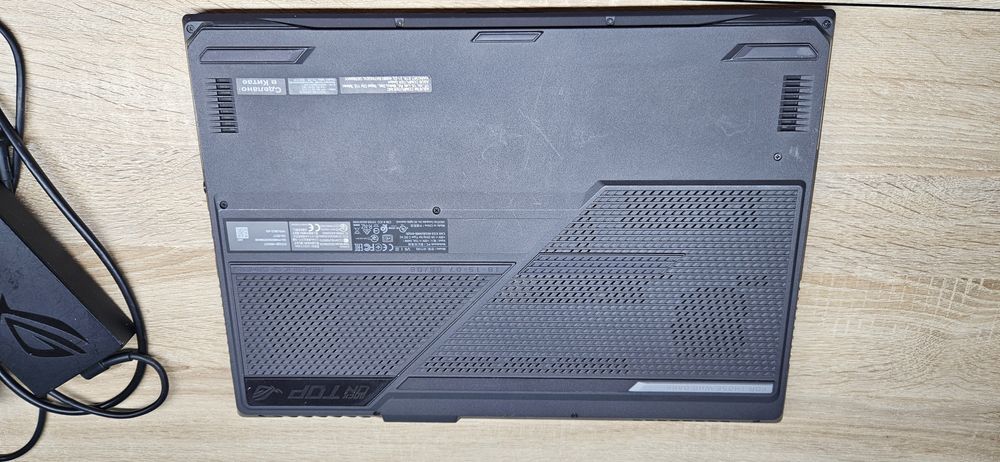 Asus ROG Strix G17 G713QR Ryzen 9 5900HX, RTX 3070 8GB, 32GB Ram, 1TB