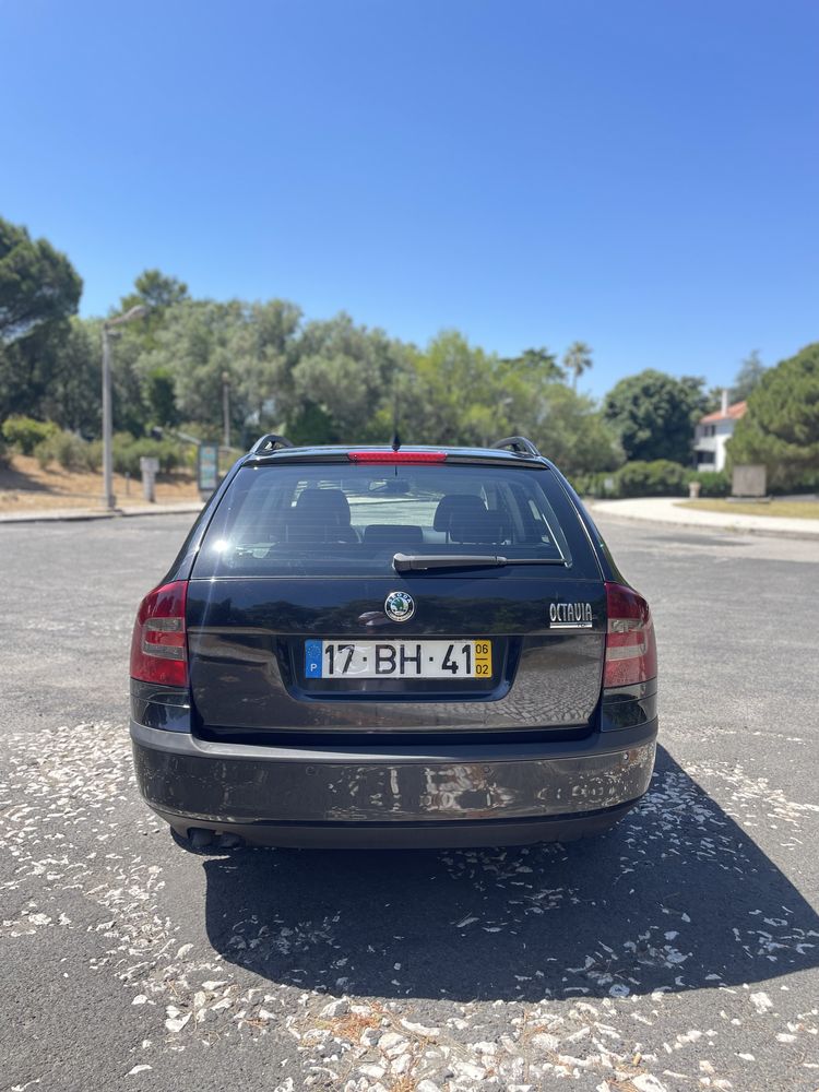 Skoda Octavia *Motor Novo* 2.0 TDI Automática