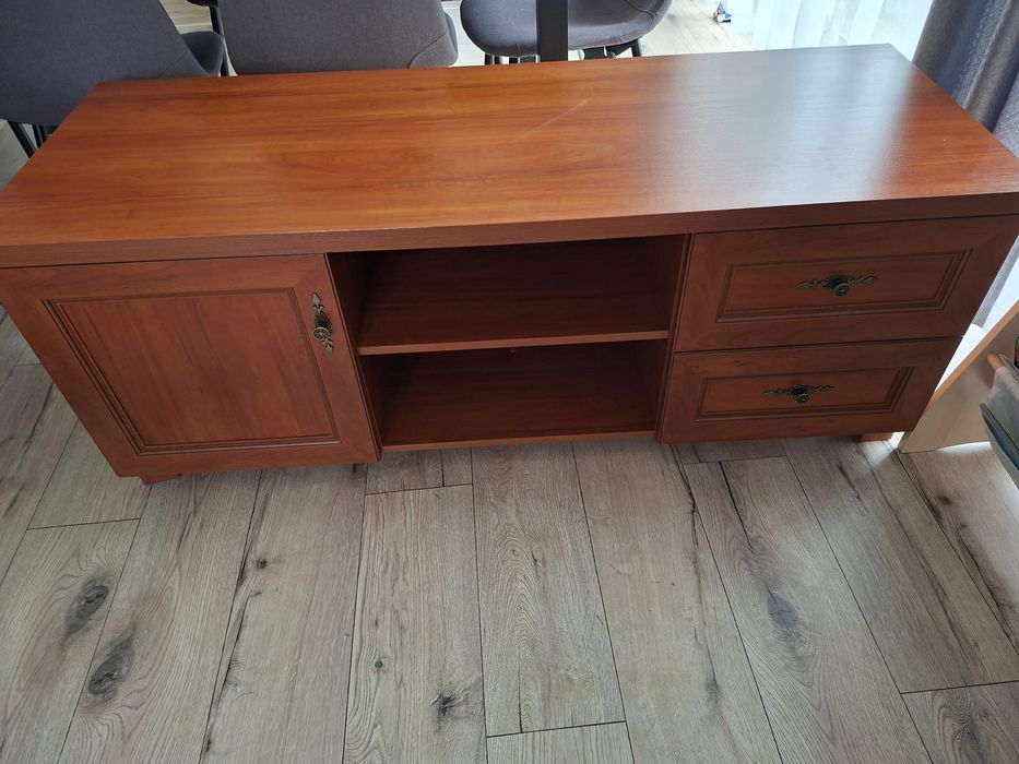 Szafka pod telewizor