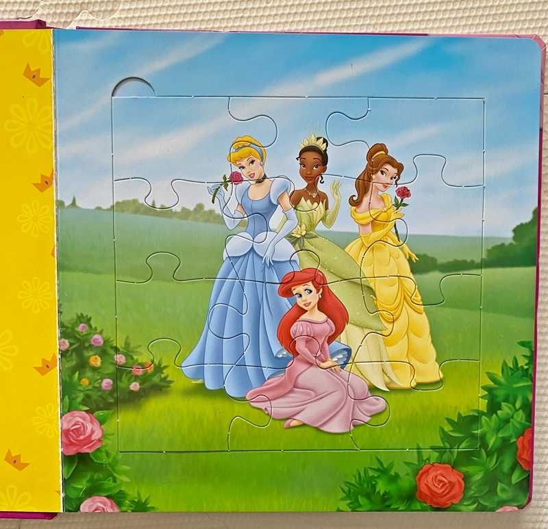 Disney - książka Puzzle księżniczki