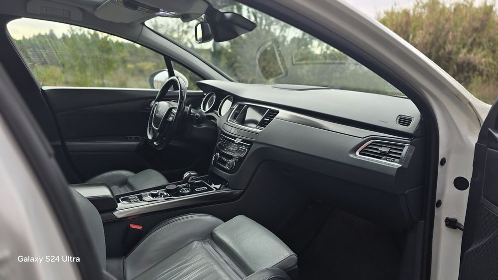 Peogeot 508 RXH Hybrid4 200cv branco pérola