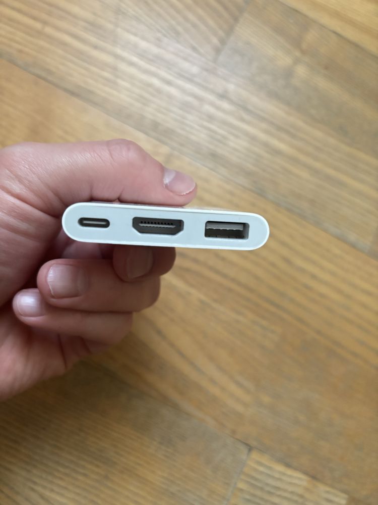 Oryginalna przejsciowka hdmi, usb-a i usb-c na usb-c