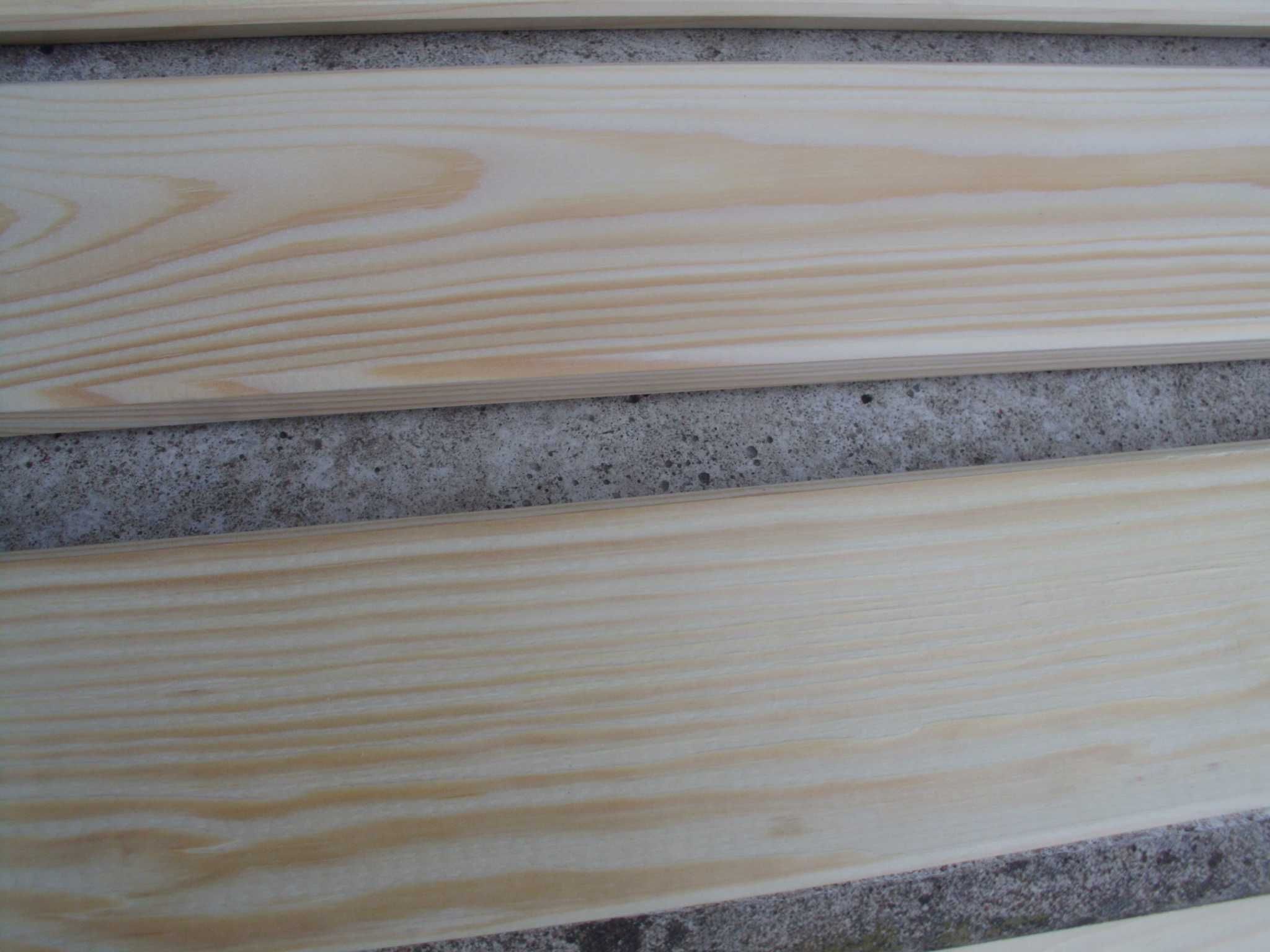 Deski drewniane, sosna 67 cm