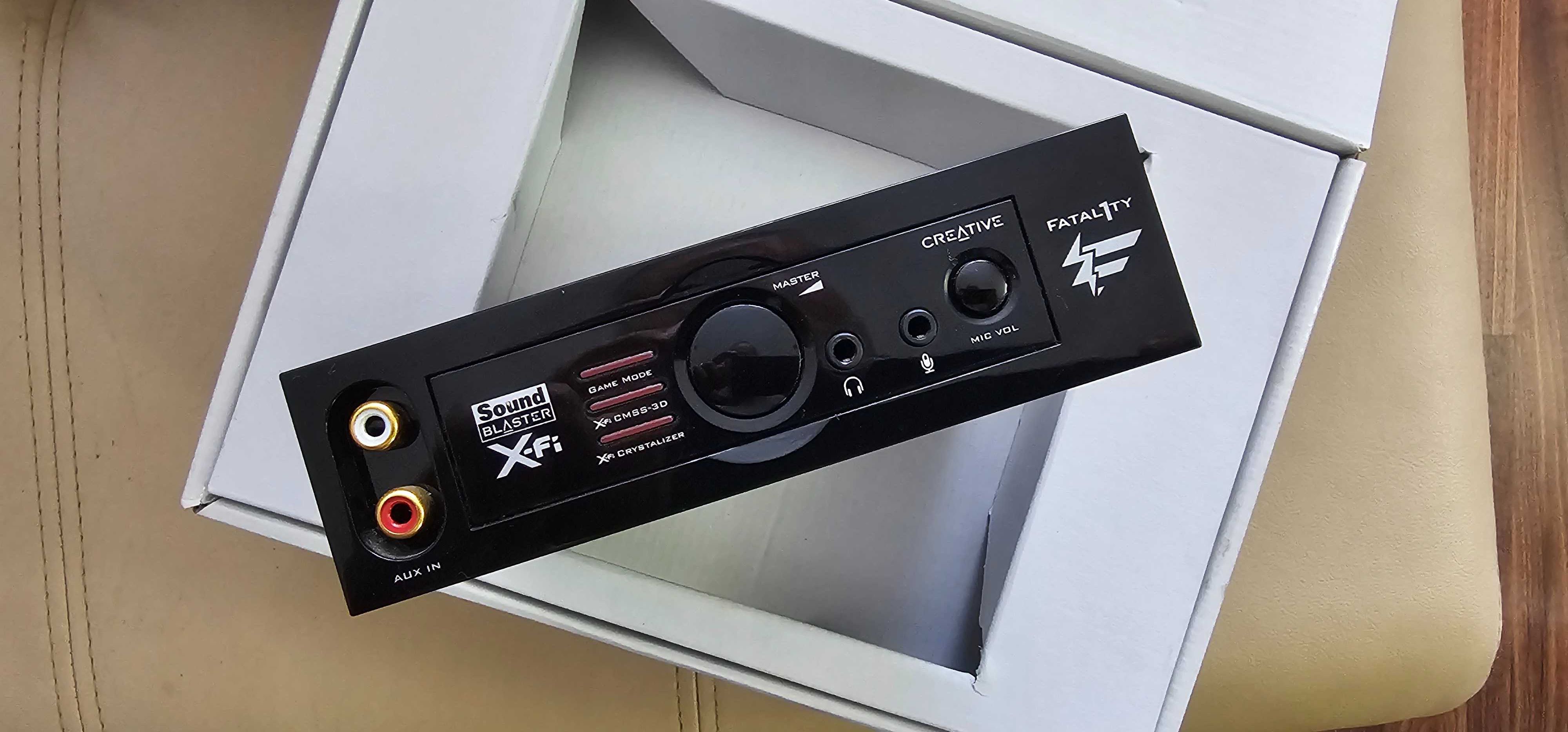 Placa de Som Creative Sound Blaster X-Fi Titanium Fatality