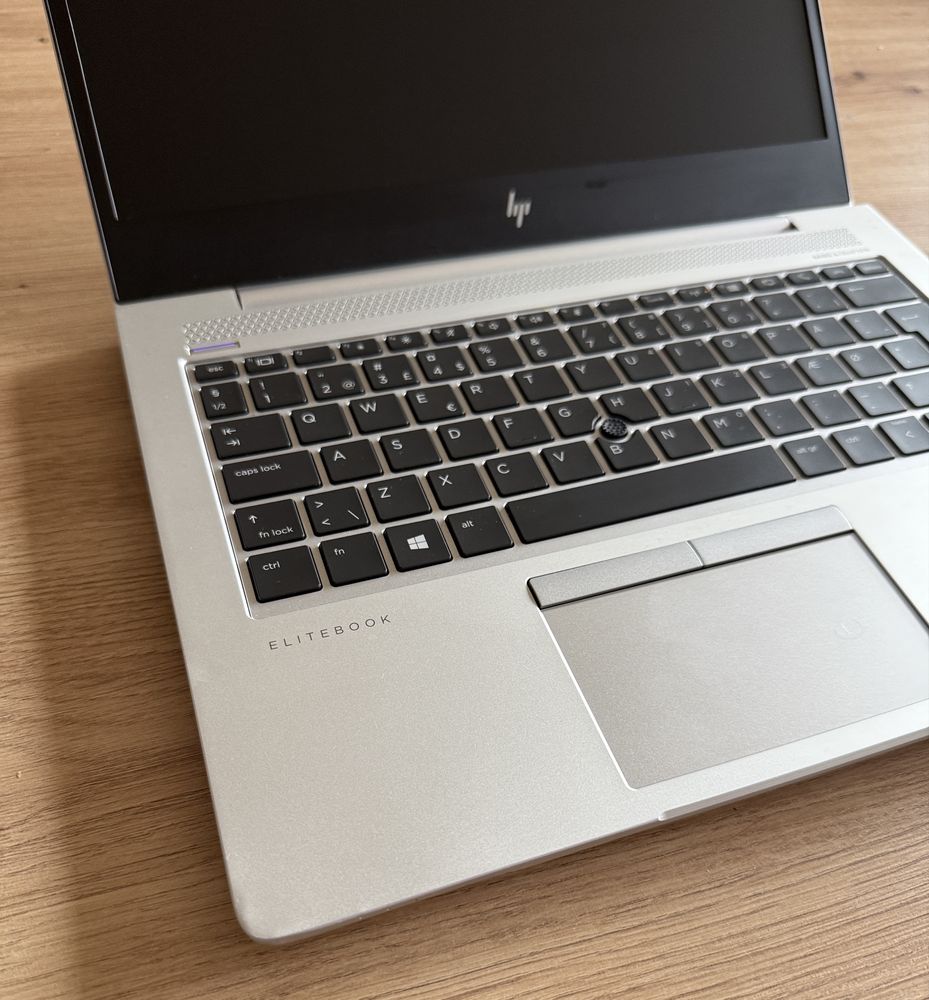 Laptop HP EliteBook 735 G6 Ryzen 3 3300U 8/256GB SSD Win 10/11