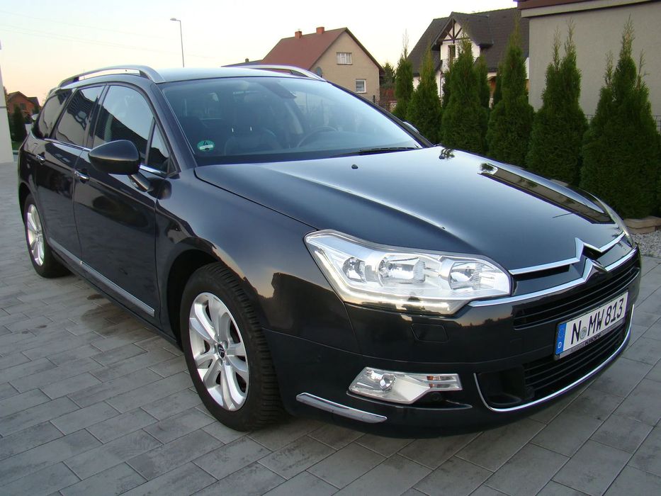 Citroën C5 Światła LED Czujniki Nawigacja Pół Skóry Zawieszenie Hydro