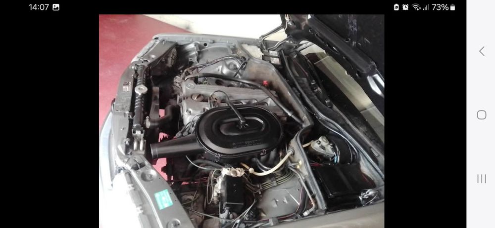 Mercedes 280 SE w126 a gasolina