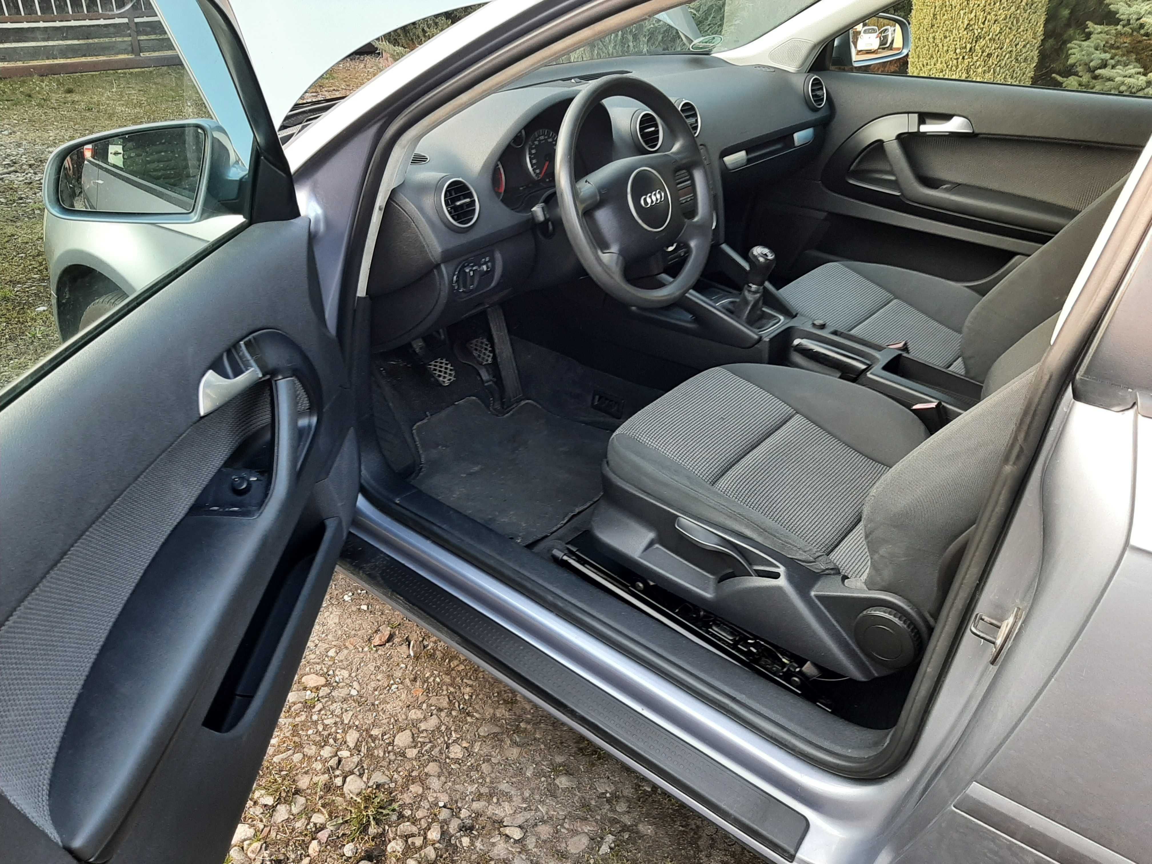 Sprzedam Audi A3, rok 2003/4 poj.1600 V8 Benz