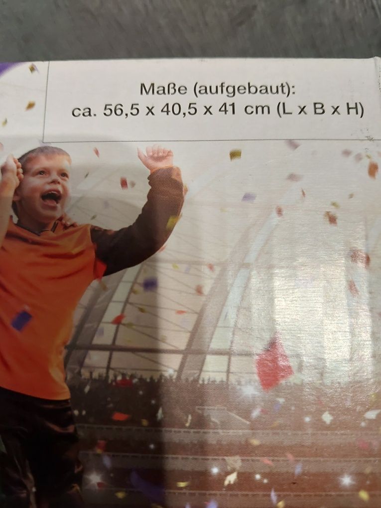 Sprzedam zestaw mobilna bramka pilkarska  z  pilkam