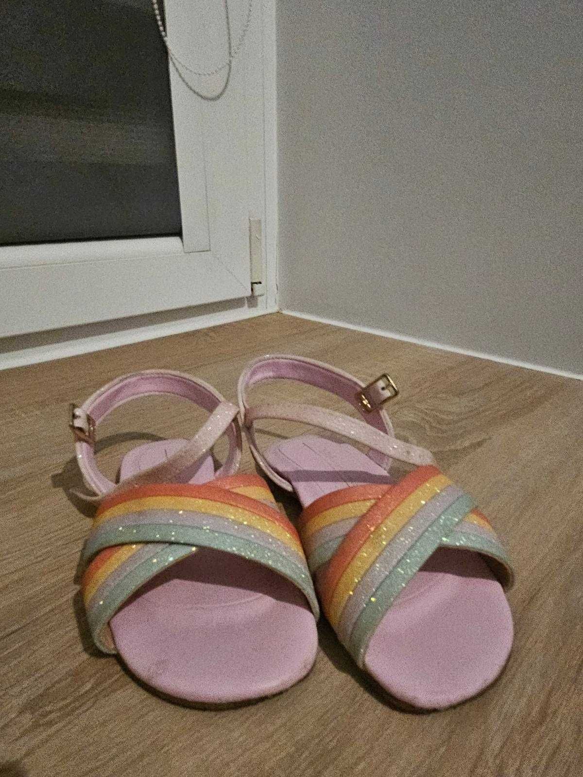 Sandały dziecięce rozmiar  27