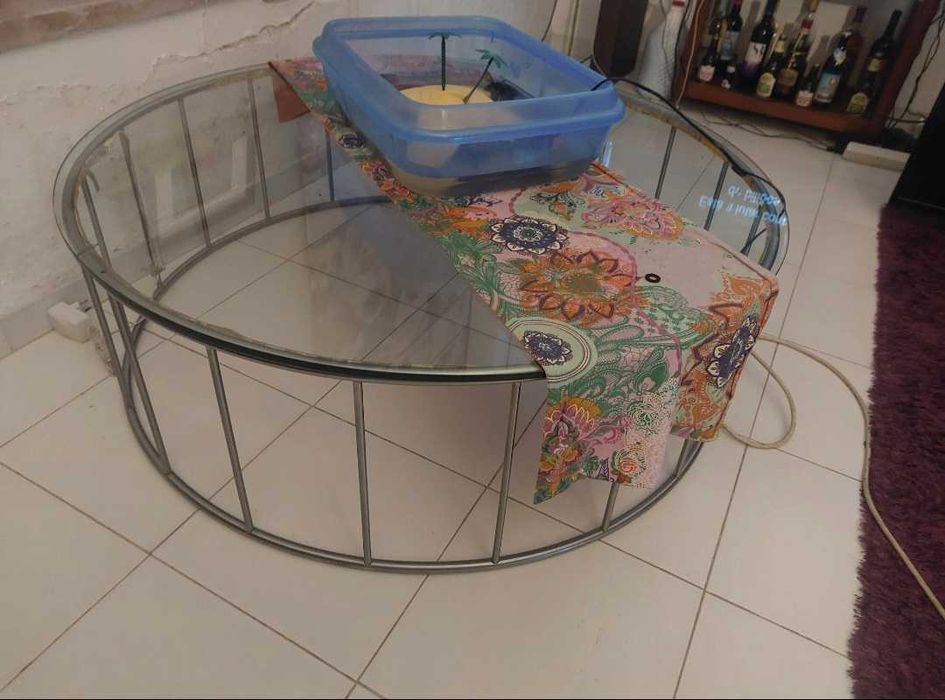 Mesa de vidro redondo