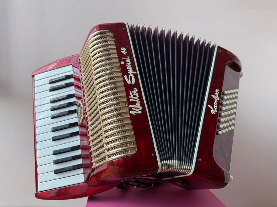 Akordeon 40 basów stan bardzo dobry