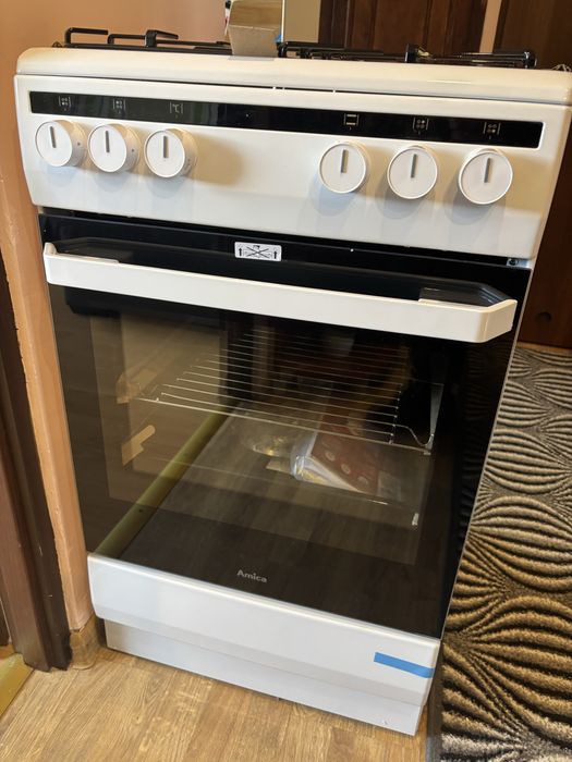 NOWA kuchenka gazowo elektryczna